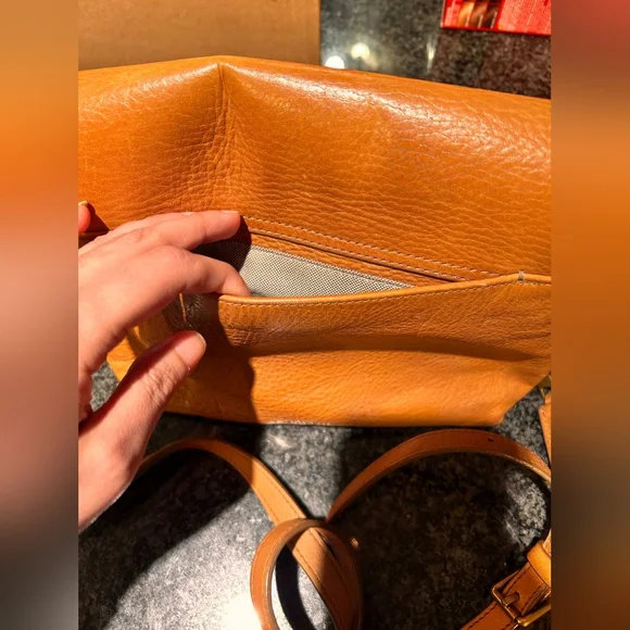 FOSSIL MAYA LEATHER CROSSBODY BAG - Picture 12 of 15